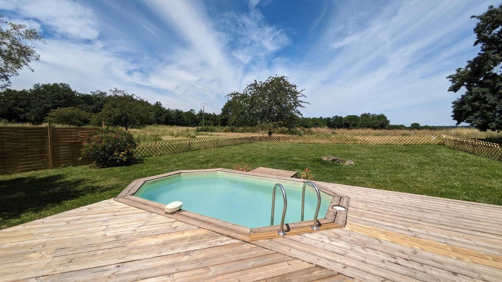 Domaine Du Lac, エイメ エクステリア 写真